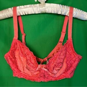 Pink wireless bra, Size 36B, Brand new, never worn